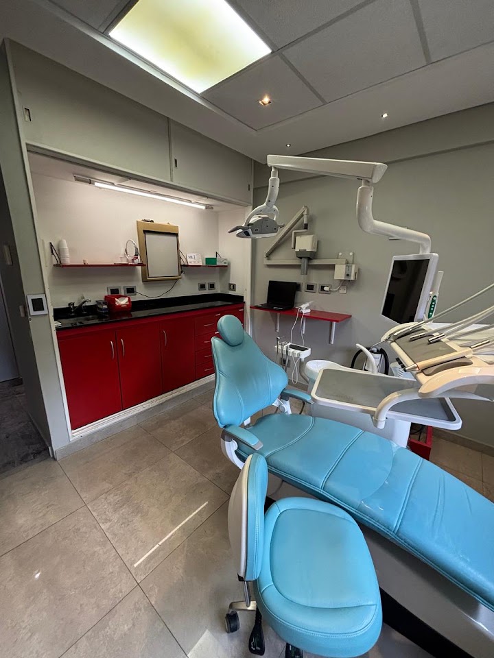 Sillón y equipamiento odontológico del Consultorio Agustina Ulfe